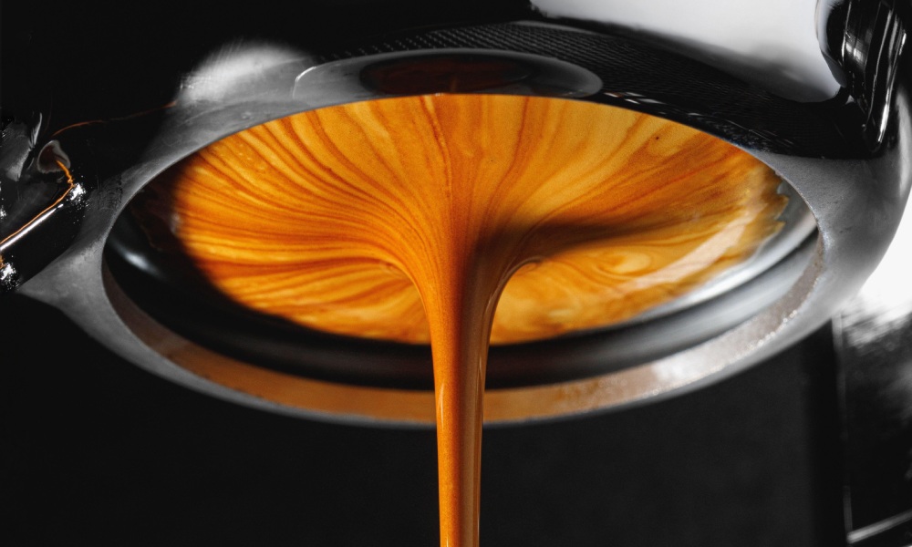 a robusta espresso being pulled